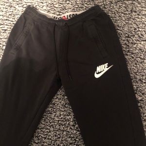 nike joggers